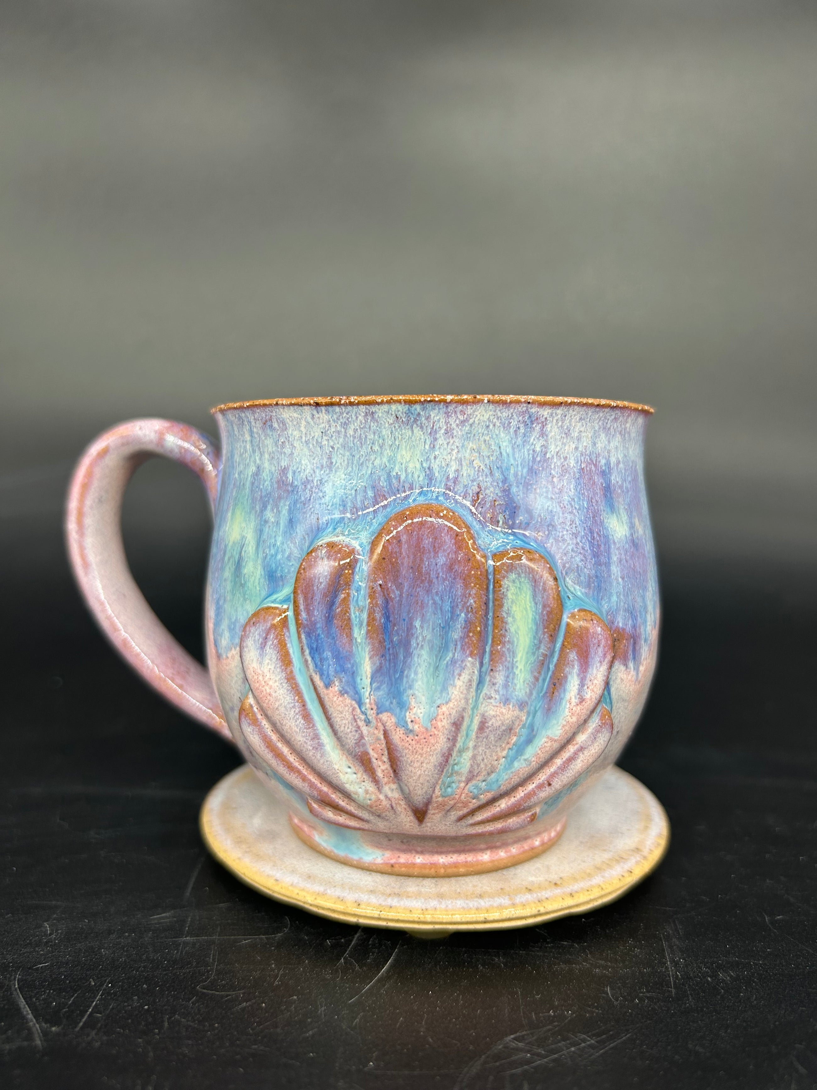 MEDIUM Drippy shell mug