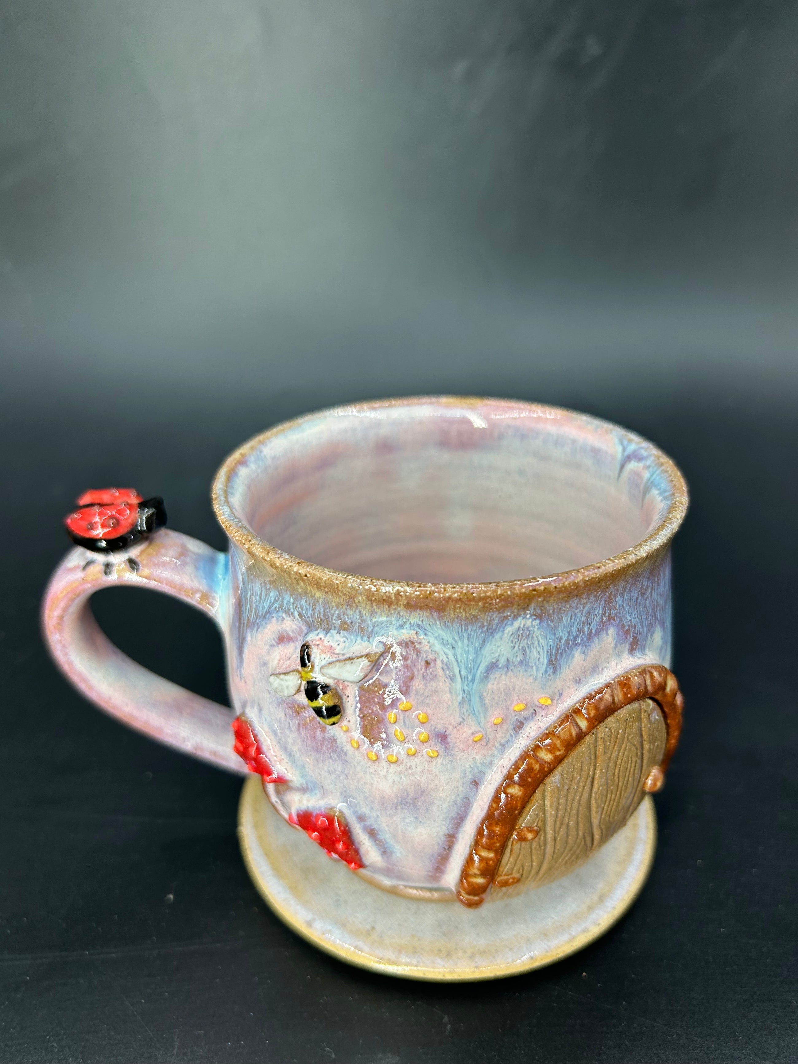 MEDIUM fairy door / bee mug 4