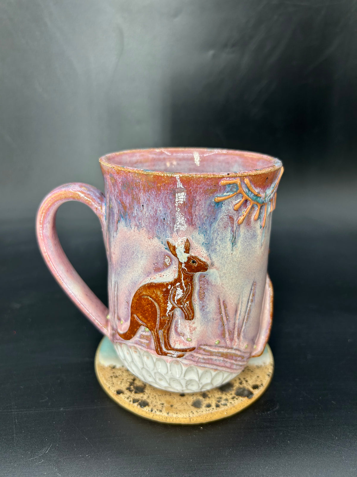 LARGE WRAP AROUND Australian kangaroo / kookaburra mug 5