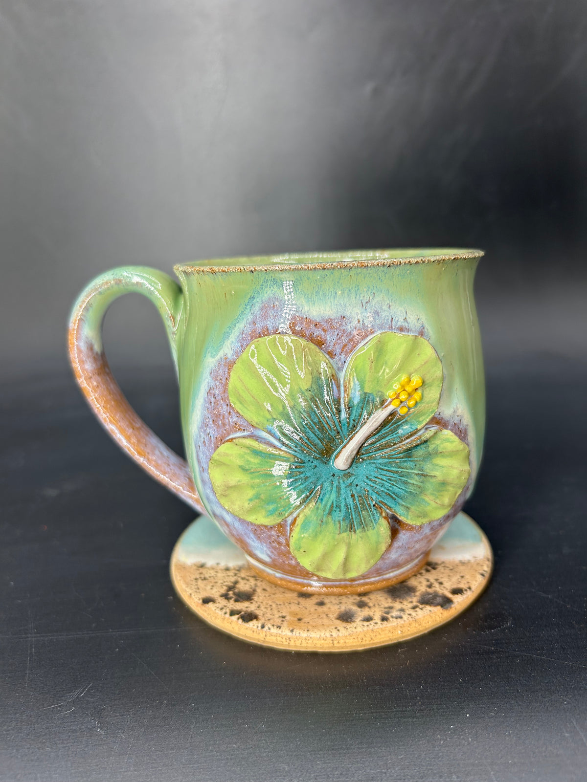 MEDIUM hibiscus flower mug 1