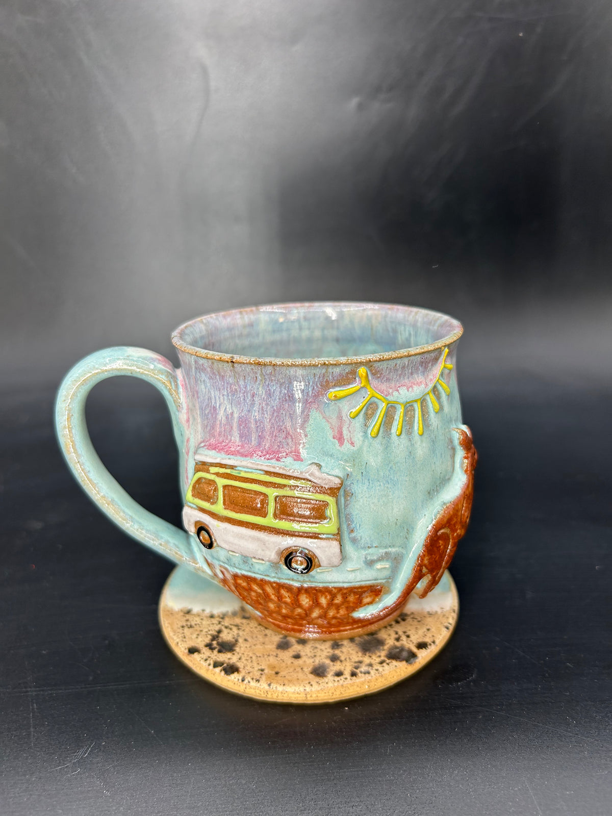 MEDIUM Australian kangaroo / kombi van mug 2