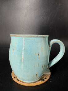 MEDIUM - Banksia / Bee Mug 002