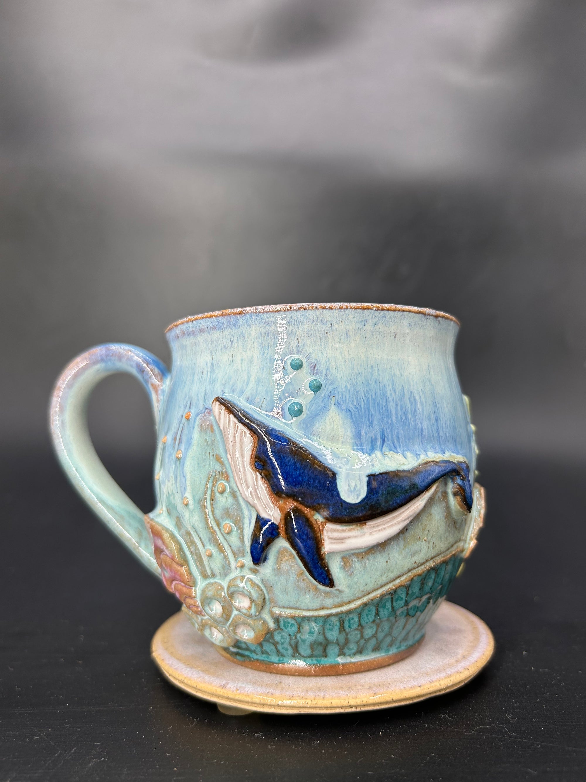 MEDIUM WRAP AROUND whale mug 23
