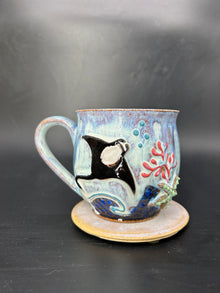 MEDIUM Mantaray mug 4