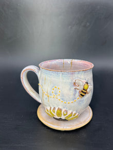 MEDIUM bee / sunflower mug 11