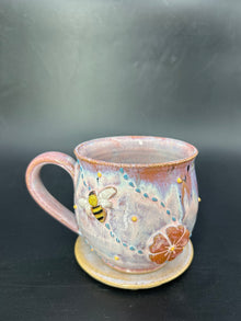 MEDIUM Flower / bee mug 4