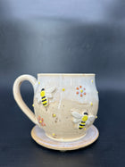 MEDIUM bee flower mug 1