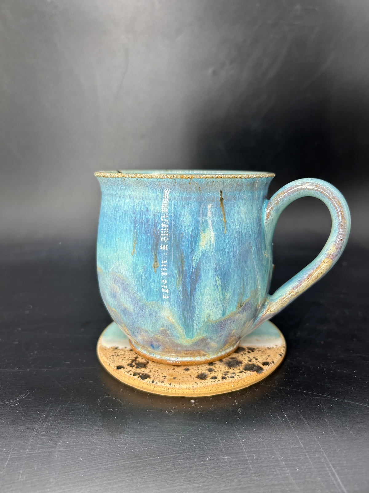 MEDIUM Australian platypus/ bee mug 3