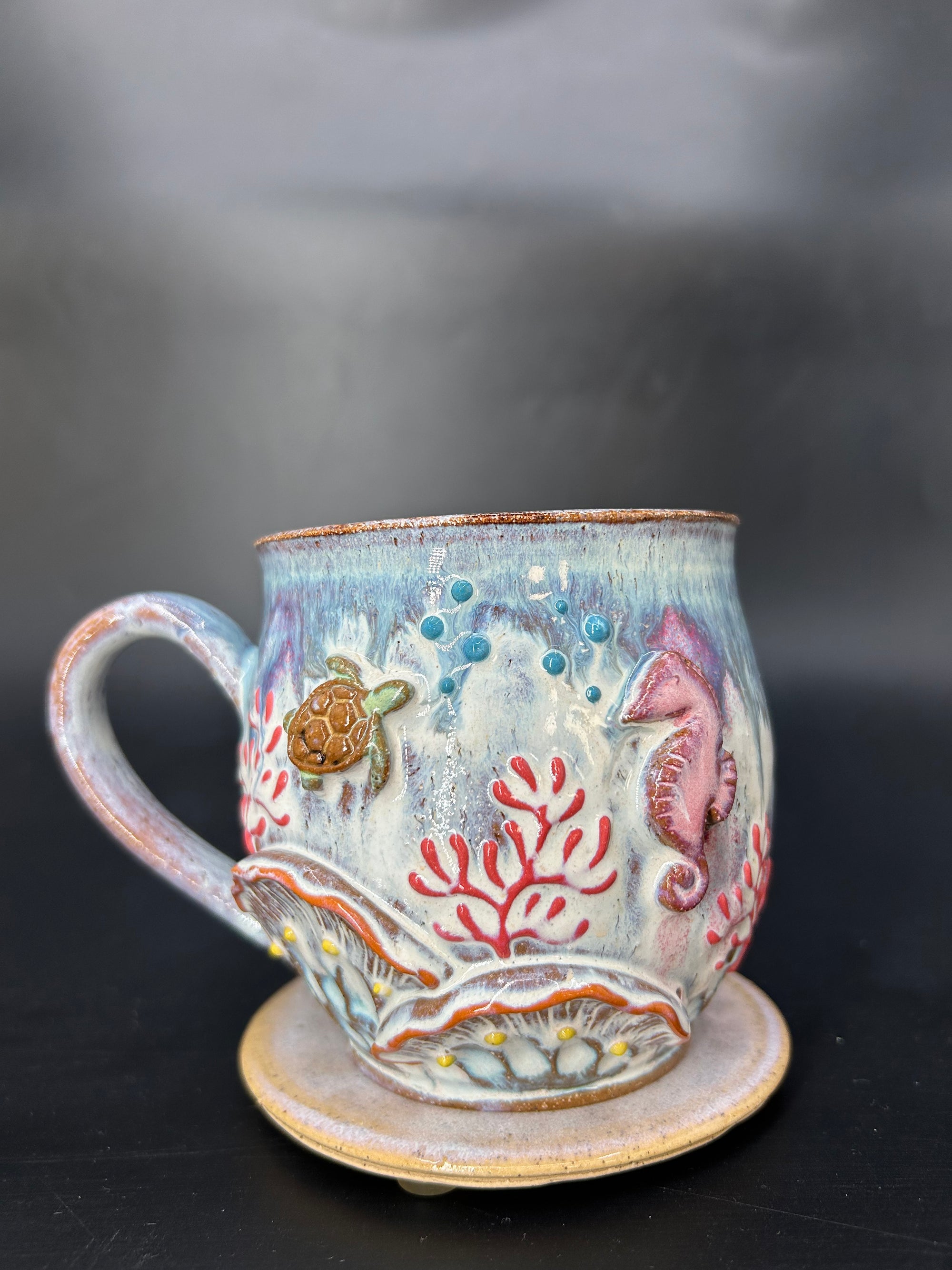 MEDIUM turtle / seahorse mug 6