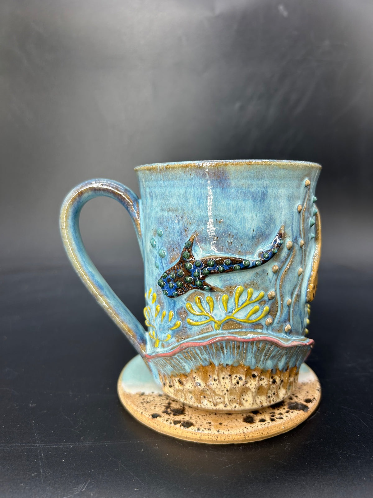 MEDIUM WRAP AROUND - whale shark / leopard shark mug 8