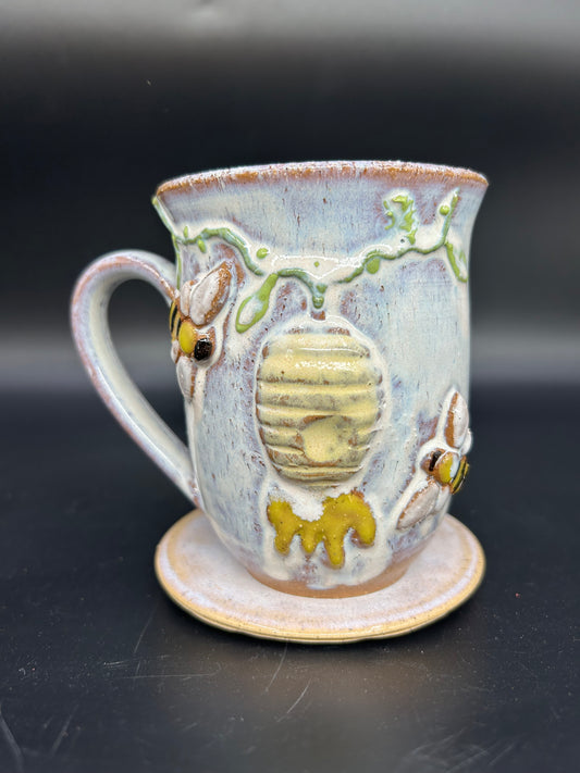 MEDIUM Bee Hive Mug 7