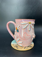 IMPERFECT- bee / daisy flower mug