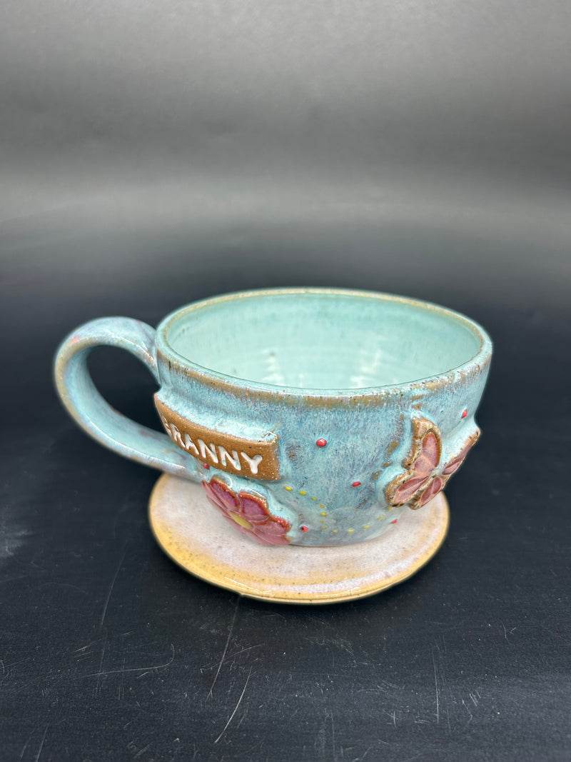 SMALL flower/butterfly cup - GRANNY