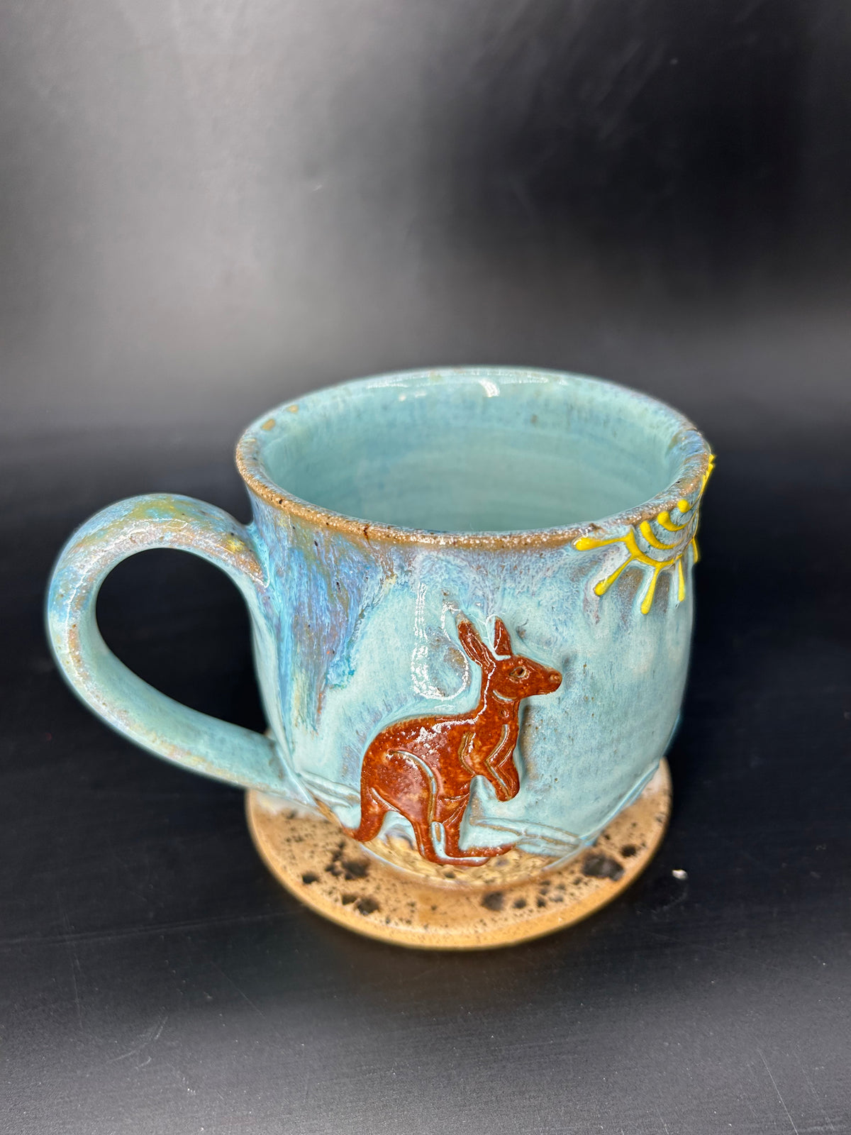 MEDIUM Australian kangaroo mug 14