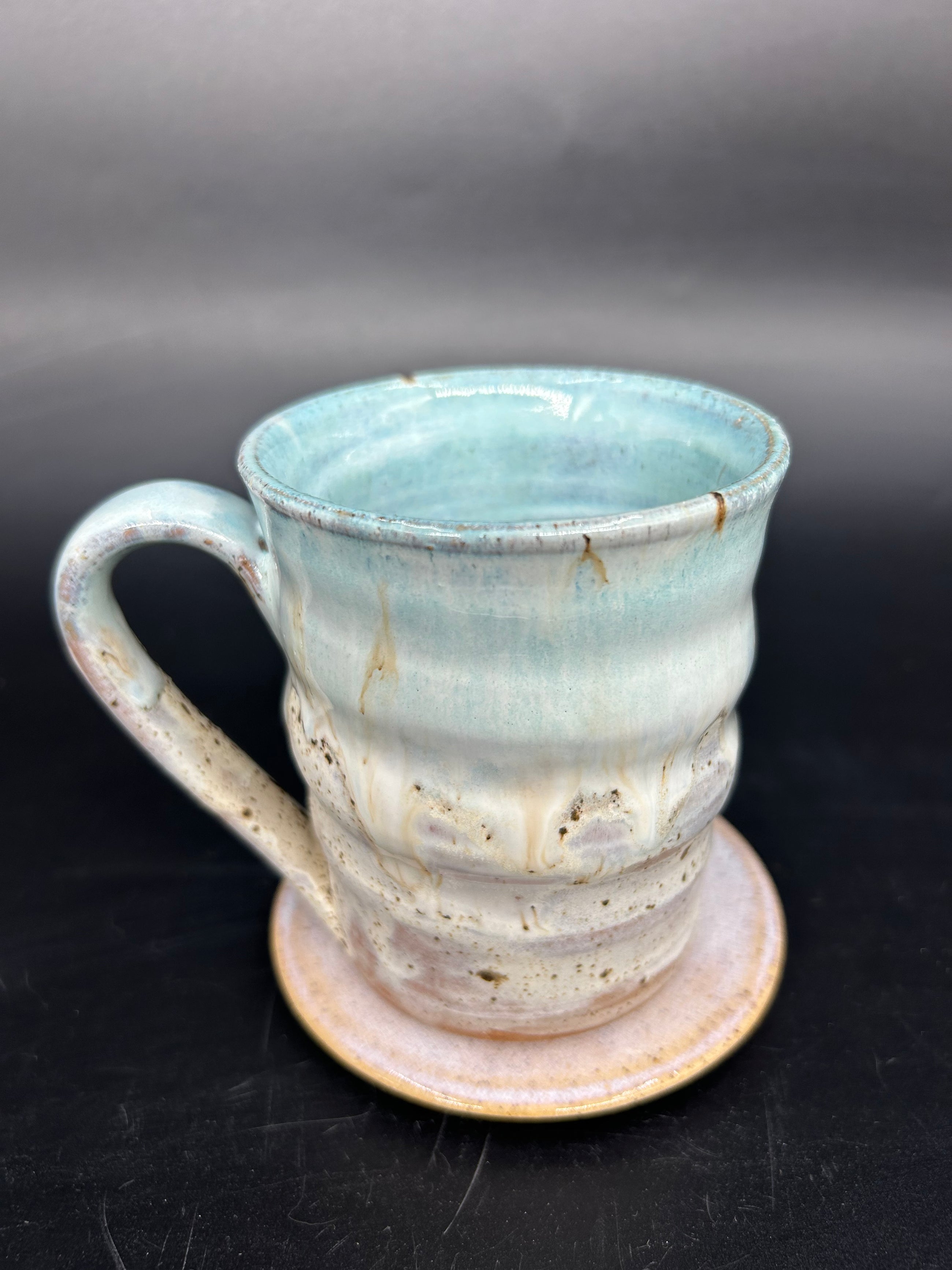 MEDIUM Ribbed bubble mug 3