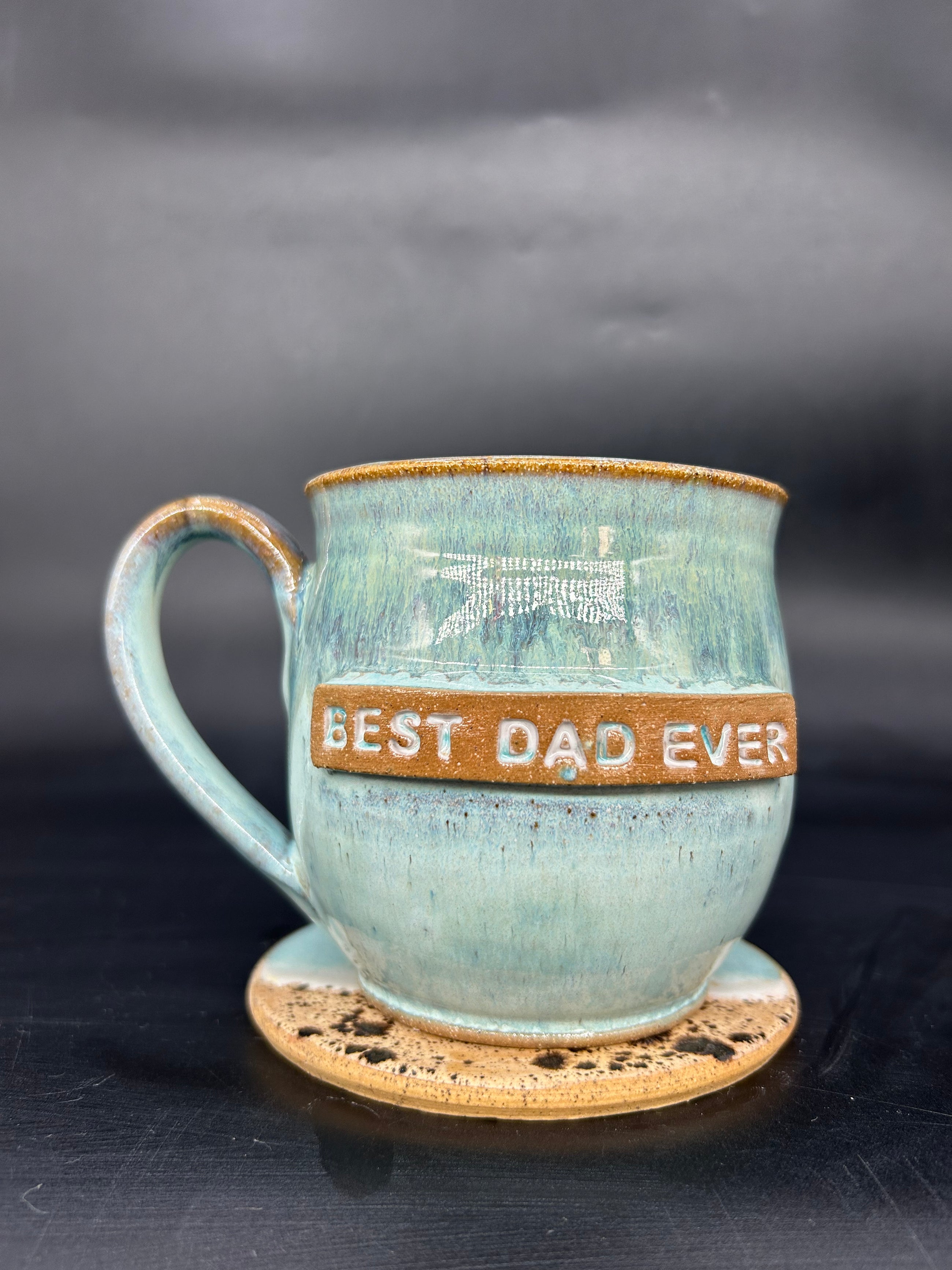 MEDIUM badged mug