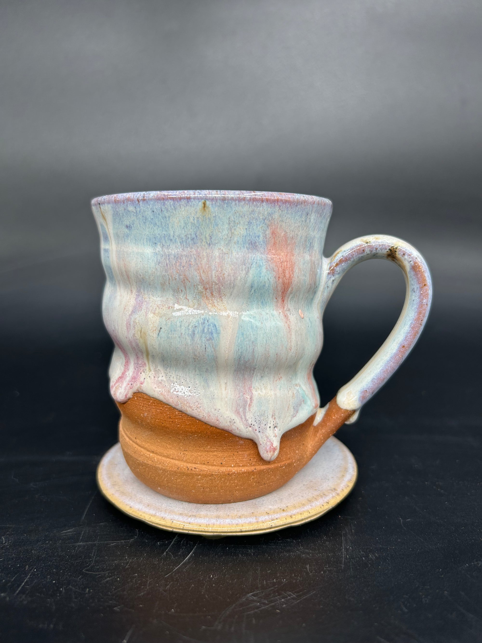 MEDIUM Ribbed bubble mug 10