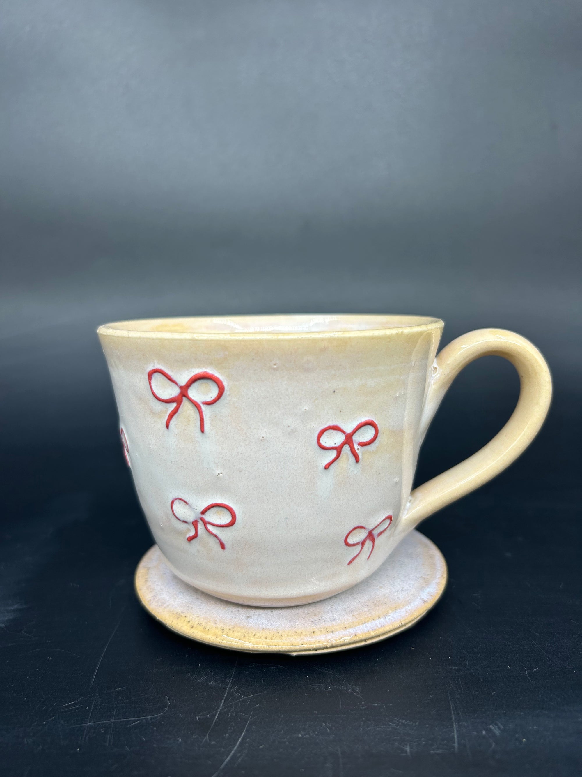 SMALL bow coffee cup