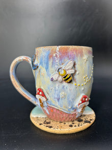 MEDIUM bee / mushroom mug 4