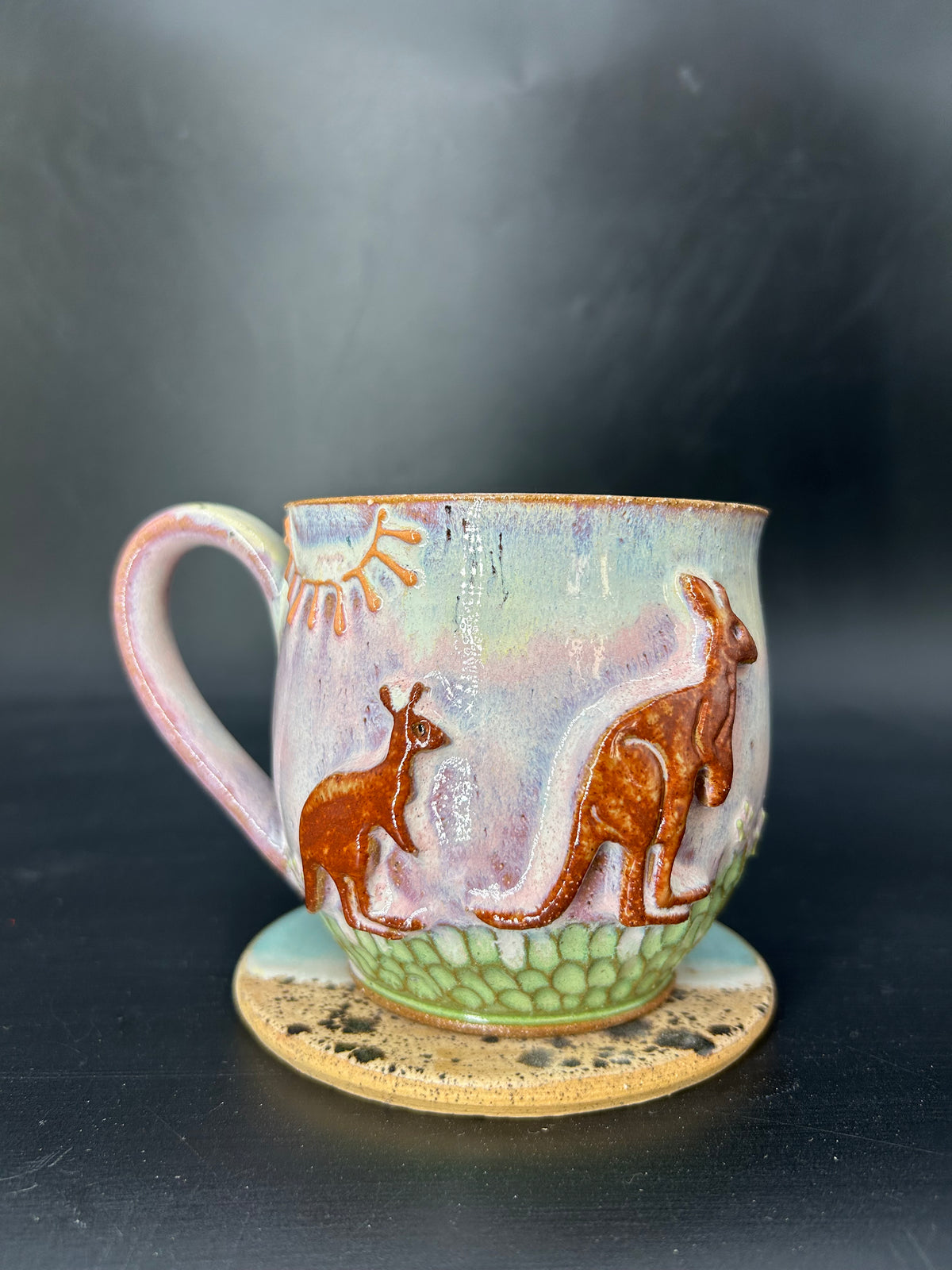 MEDIUM Australian kangaroo mug 8