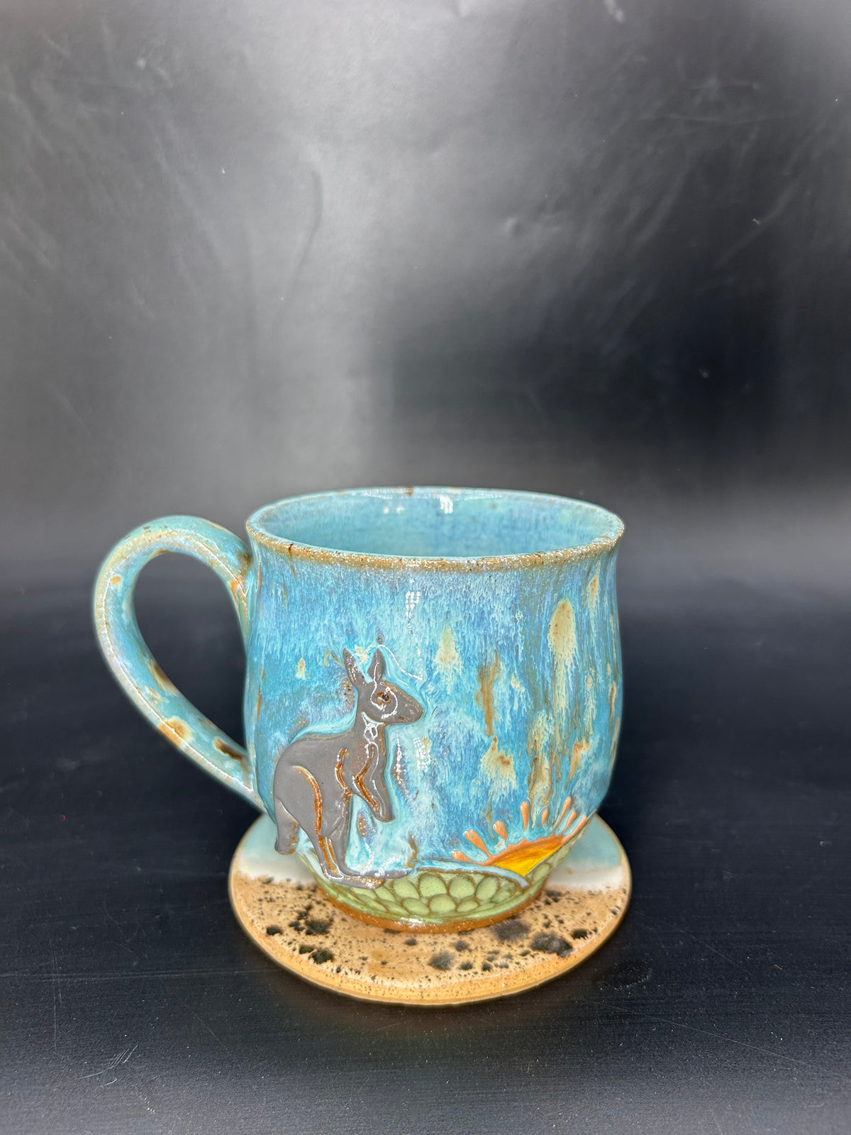 MEDIUM Australian kangaroo mug 1