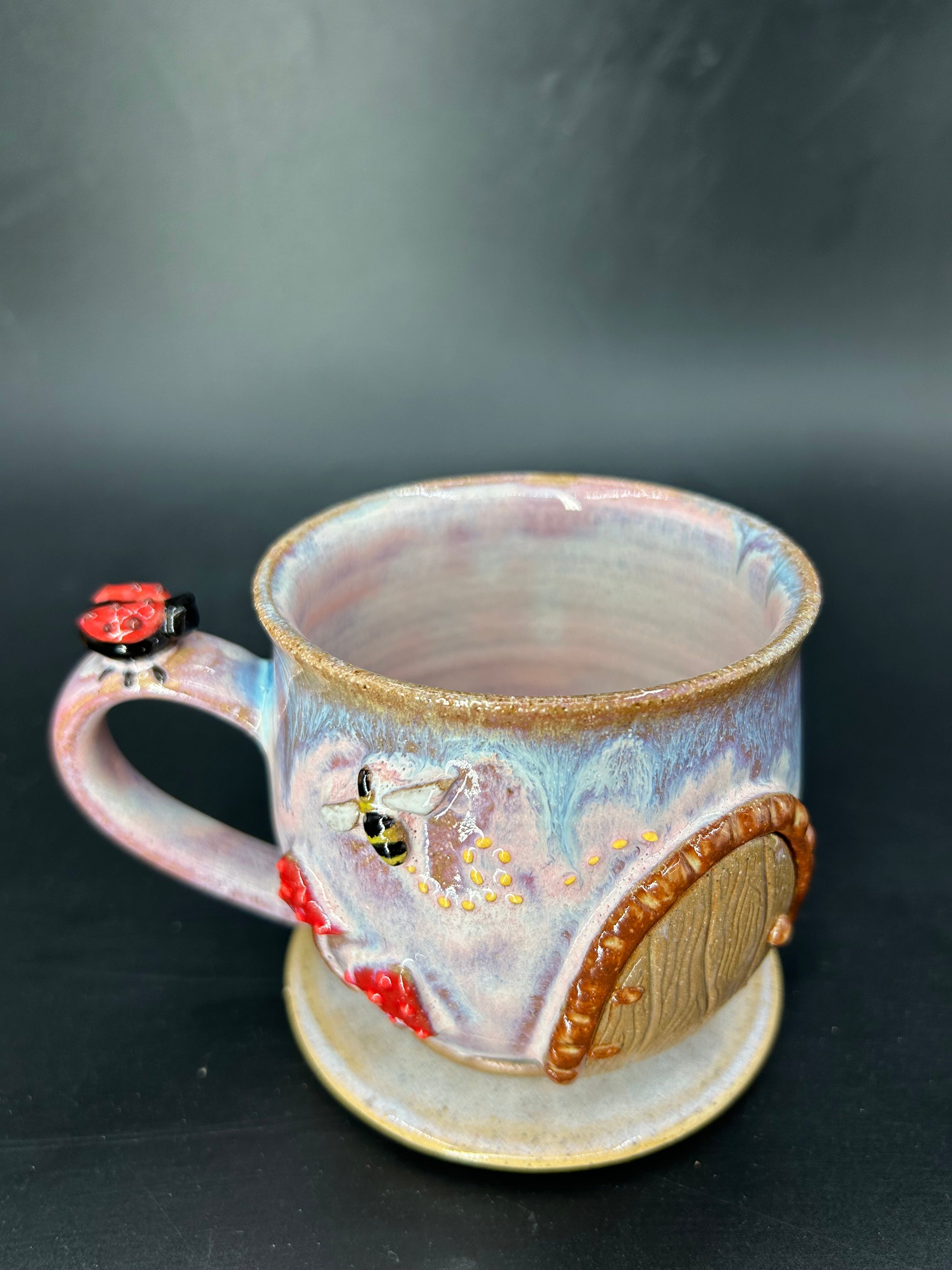 MEDIUM fairy door / bee mug 4
