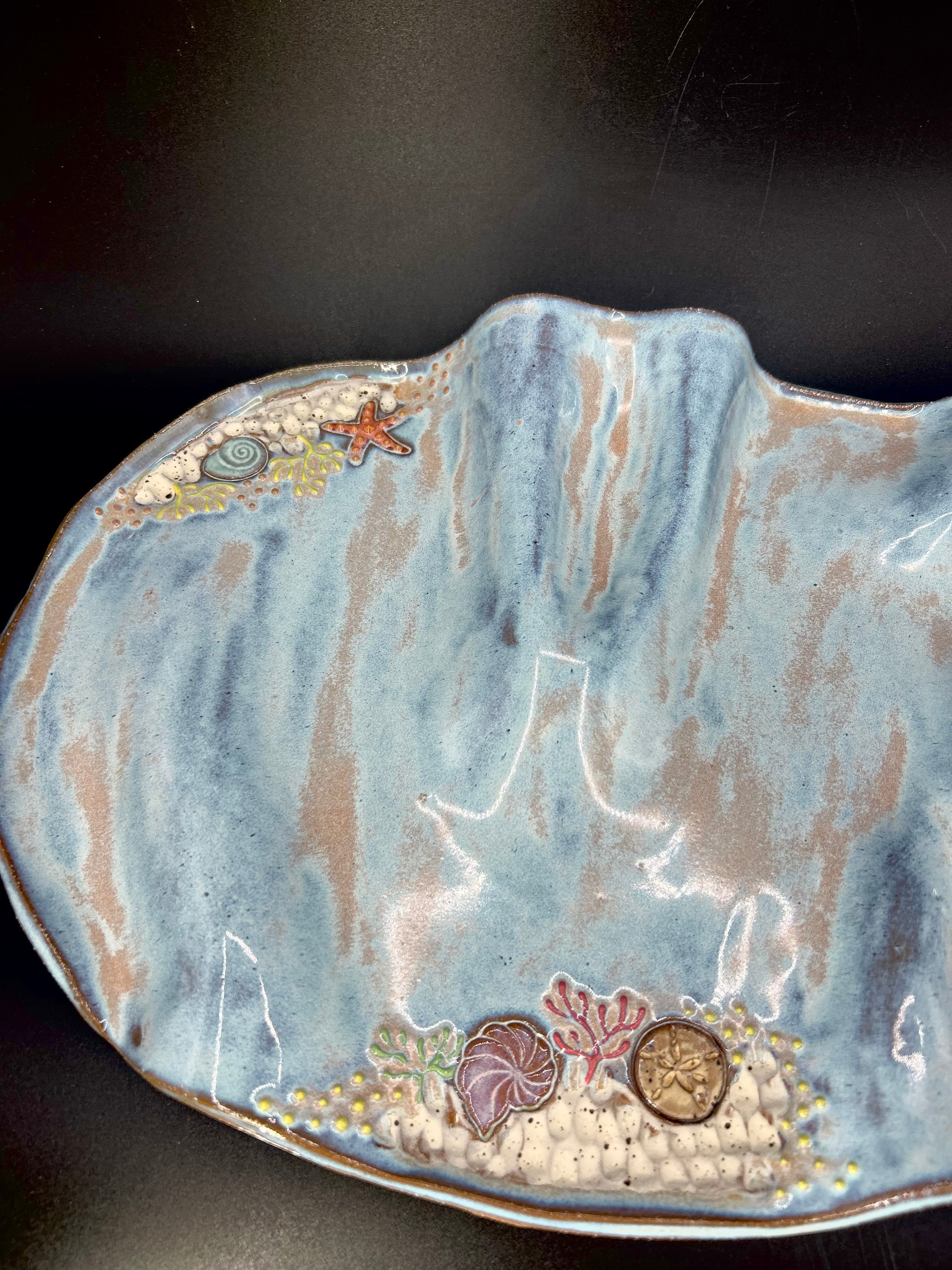 NEW - LARGE  CHARCUTERIE BOARD - textured coral
