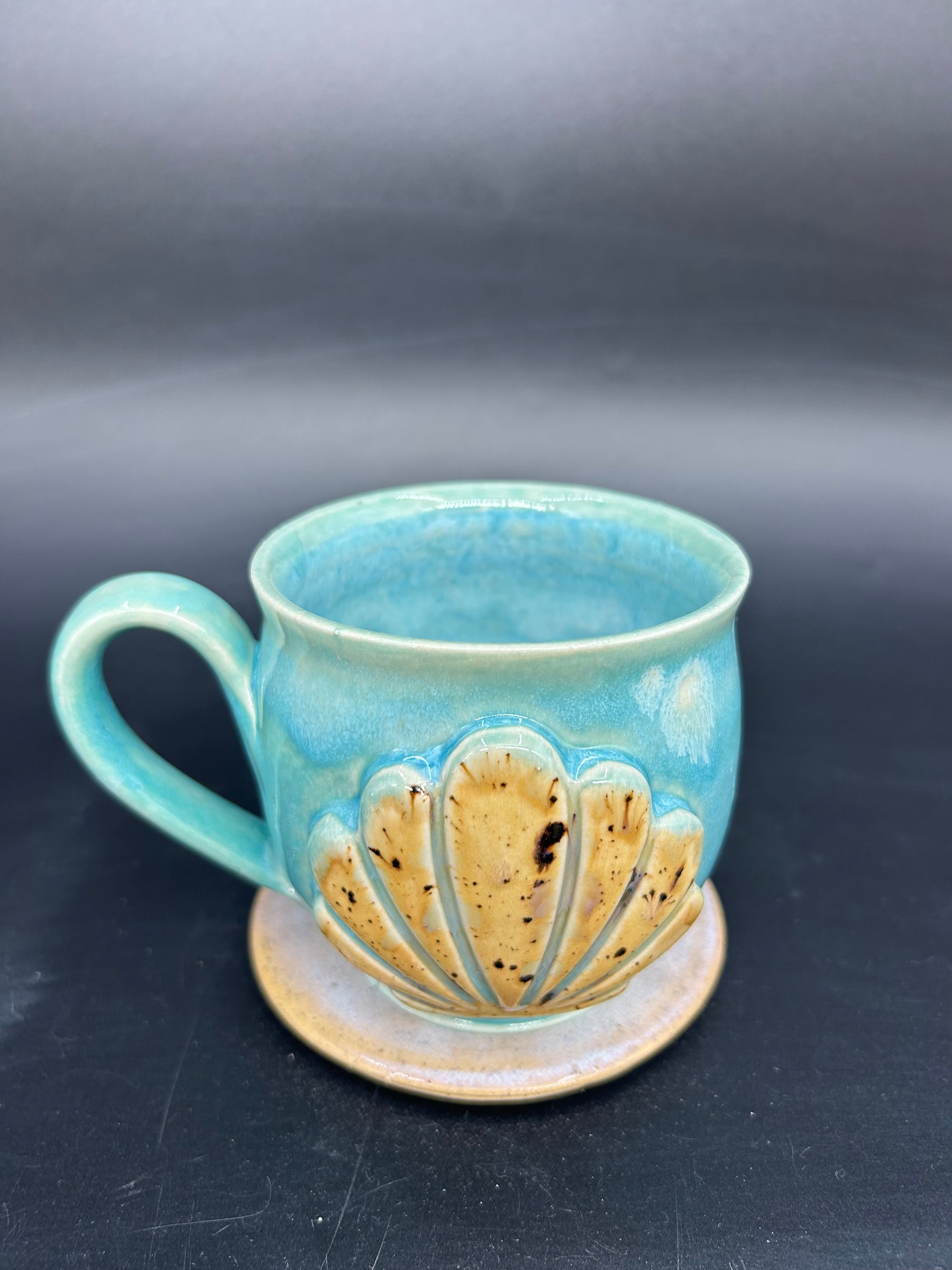 IMPERFECT - MEDIUM shell mug 8
