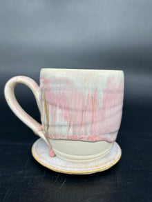 MEDIUM Textured pink drippy mug 9