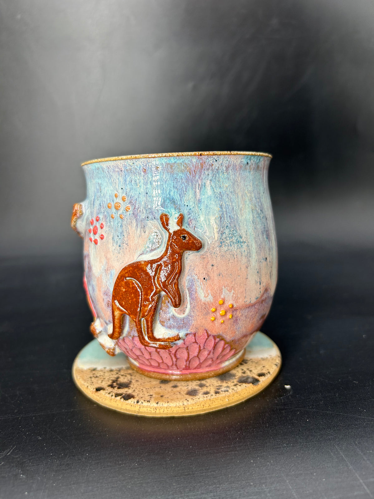 MEDIUM Australian kangaroo mug 15