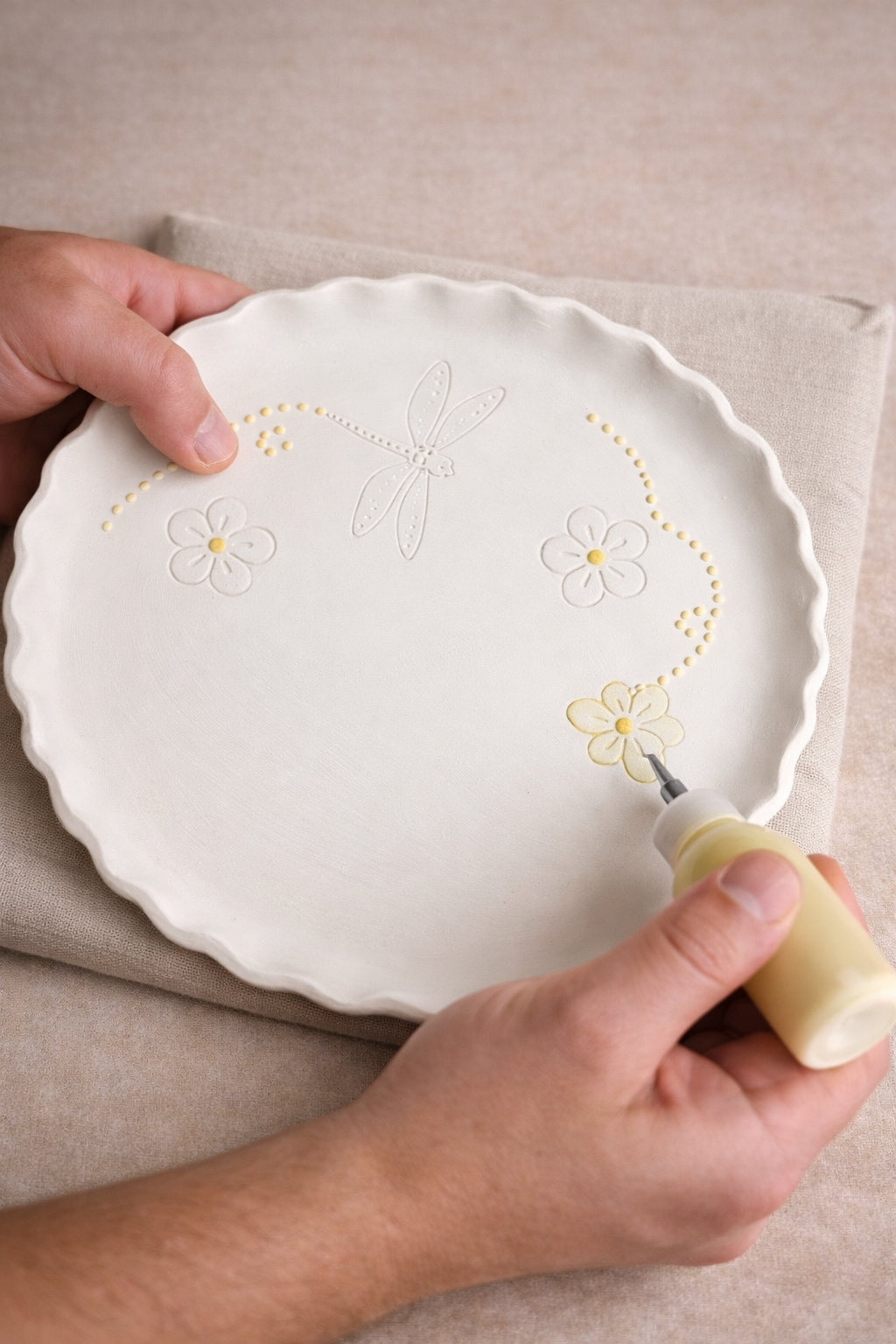 Handbuild Your Own Custom Dinner Set – No Experience Needed! April 11th 12pm