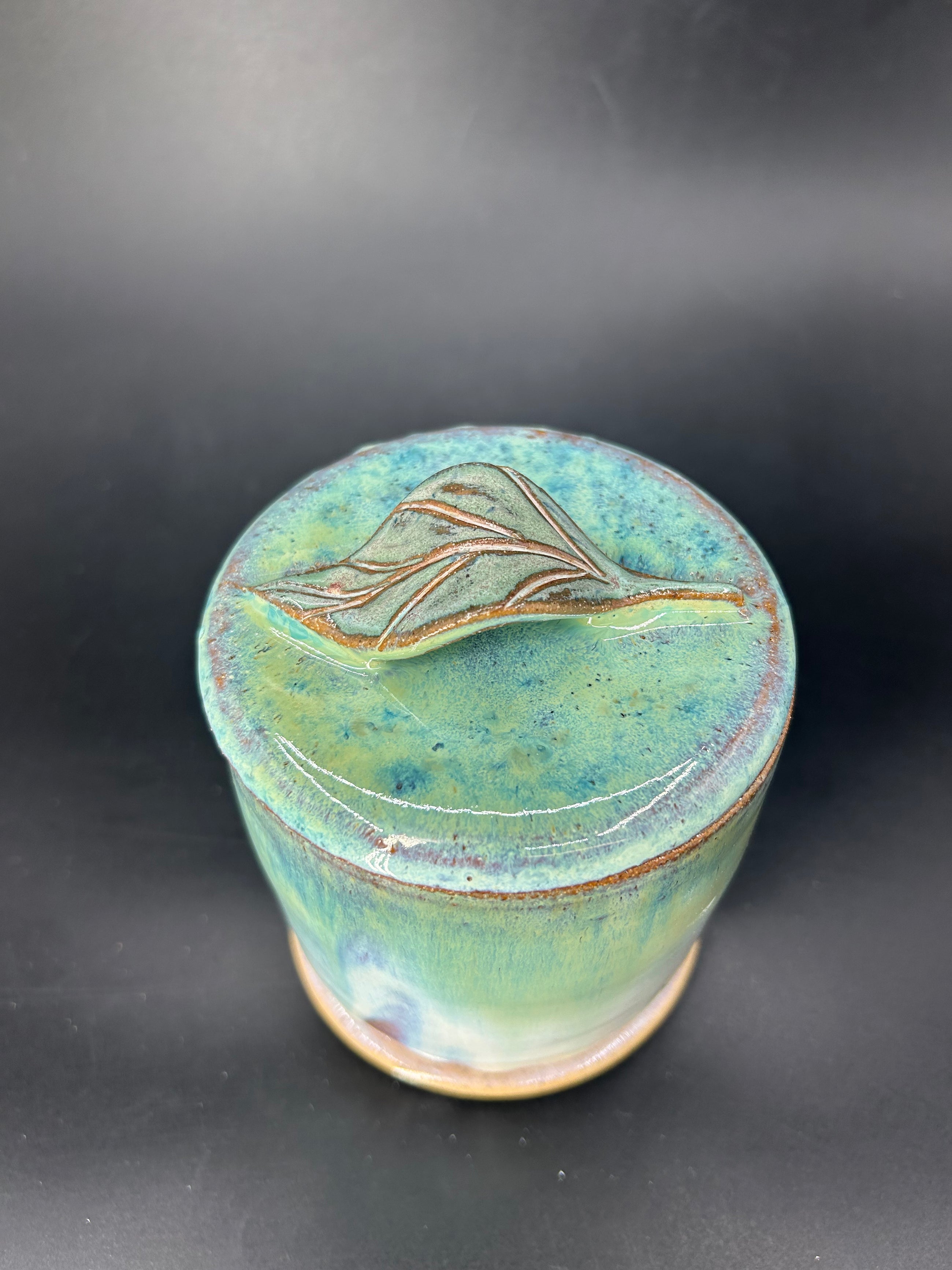 NEW - leaf BUTTER BELL