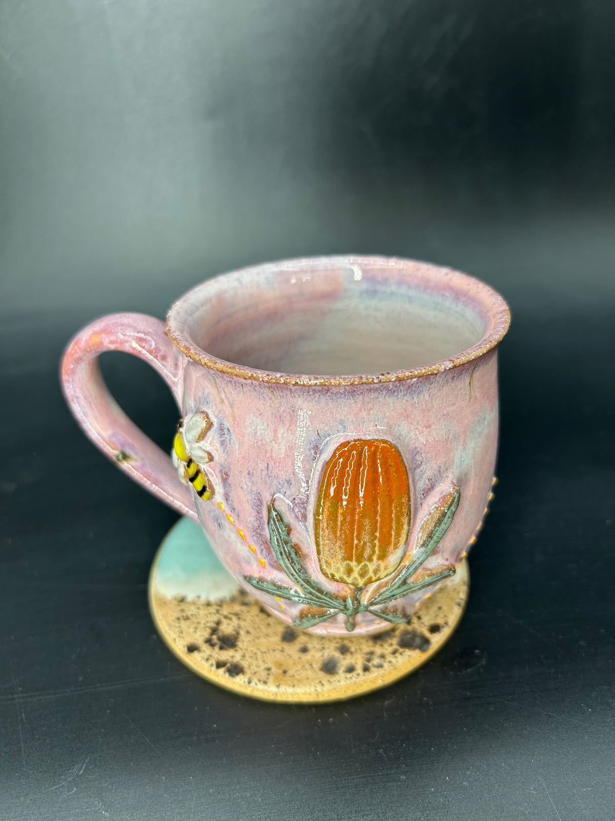 MEDIUM banksia flower / bee mug  6