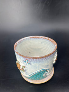 NEW - WRAP AROUND turtle wave CANISTER - no lid