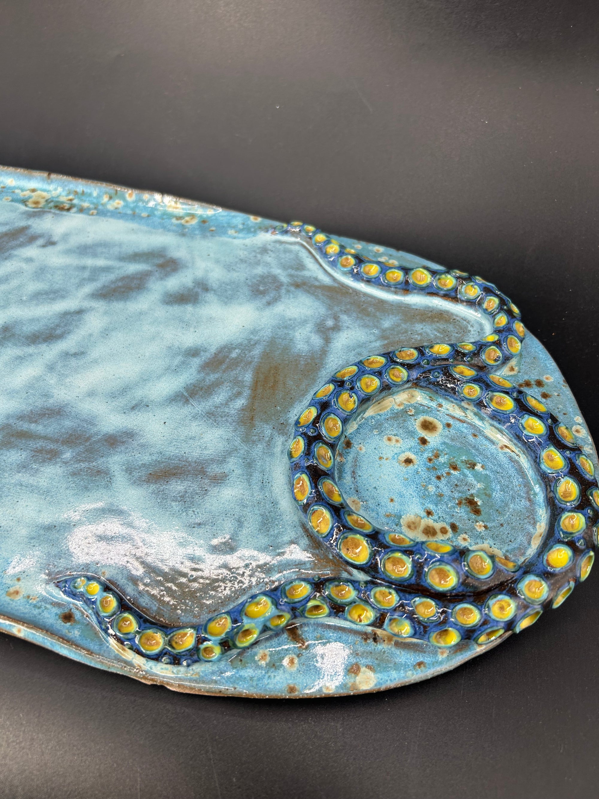 NEW - LARGE CHARCUTERIE BOARD - octopus tentacle / turtles