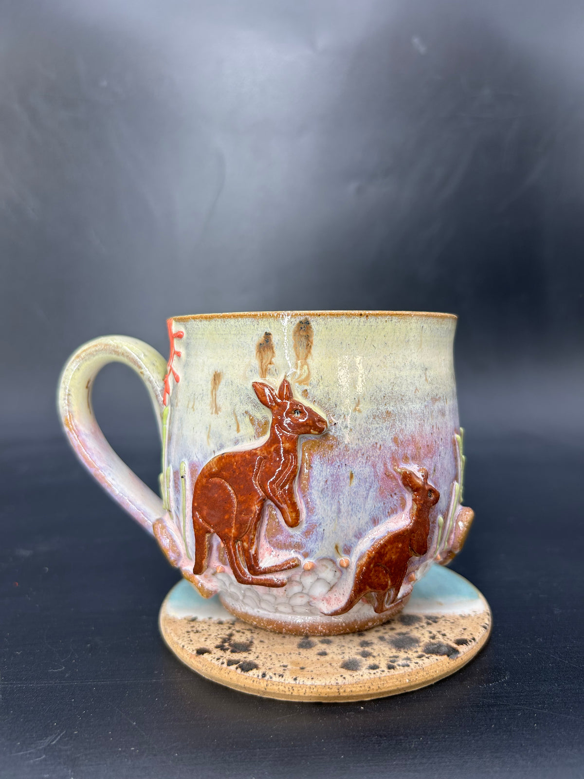 MEDIUM Australian kangaroo mug 4