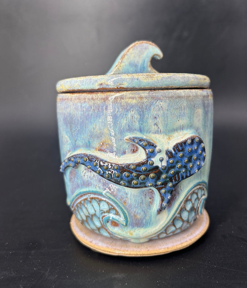 PRE ORDER - whale shark BUTTER BELL